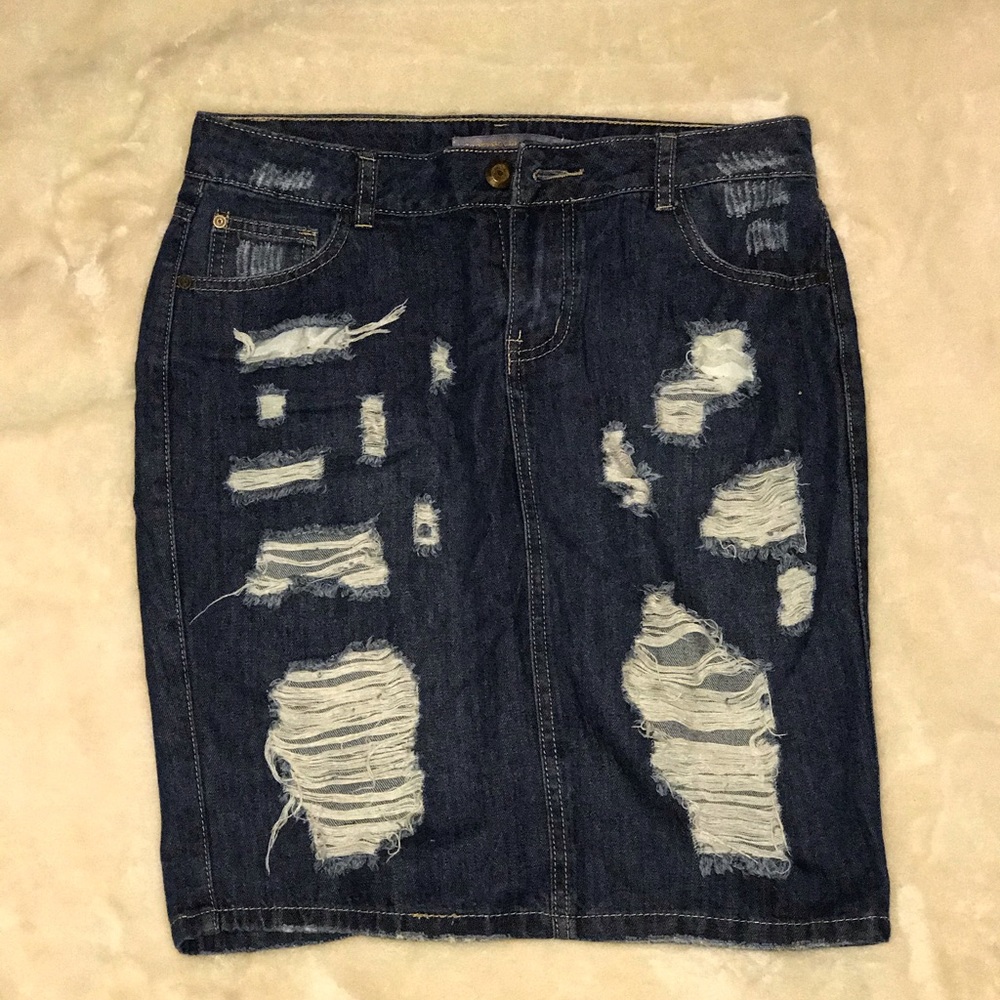 Ripped jeans skirt